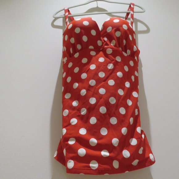 TORRID Red Polka Dot Cleavage Enhancer Tankini Swim Top Retro Pinup - Size 2X - Picture 7 of 13